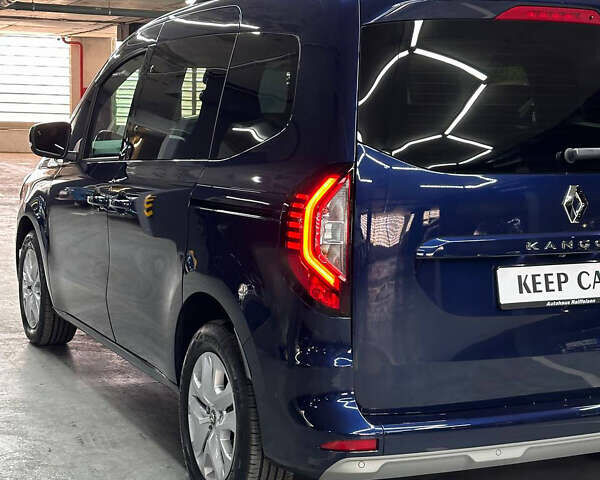 Синій Рено Кєнгу, об'ємом двигуна 0 л та пробігом 5 тис. км за 25900 $, фото 6 на Automoto.ua