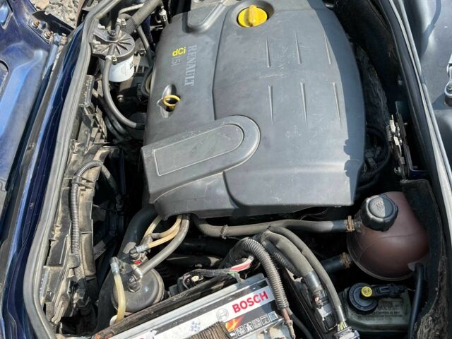 Синий Рено Кенгу, объемом двигателя 1.5 л и пробегом 290 тыс. км за 4400 $, фото 11 на Automoto.ua