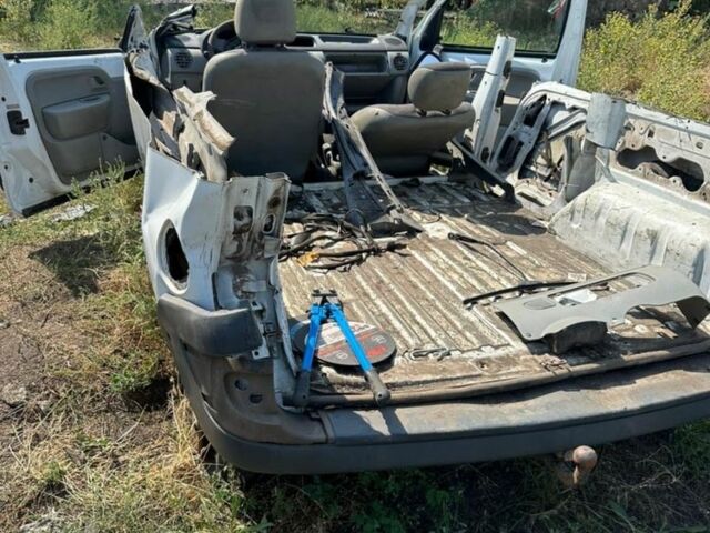 Синій Рено Кєнгу, об'ємом двигуна 0 л та пробігом 1 тис. км за 40000 $, фото 4 на Automoto.ua