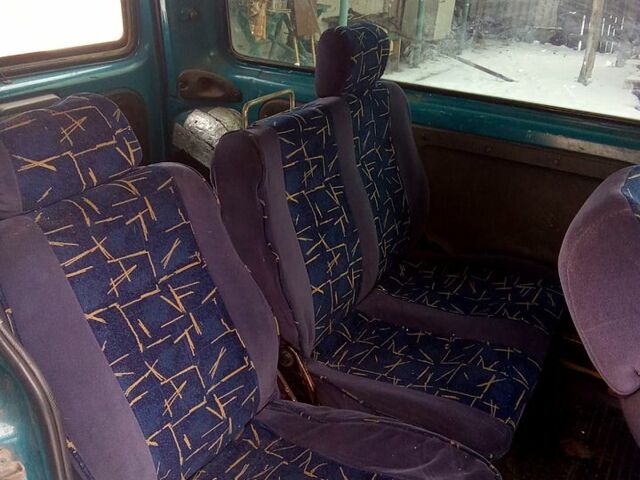 Зеленый Рено Кенгу, объемом двигателя 14 л и пробегом 340 тыс. км за 2500 $, фото 3 на Automoto.ua