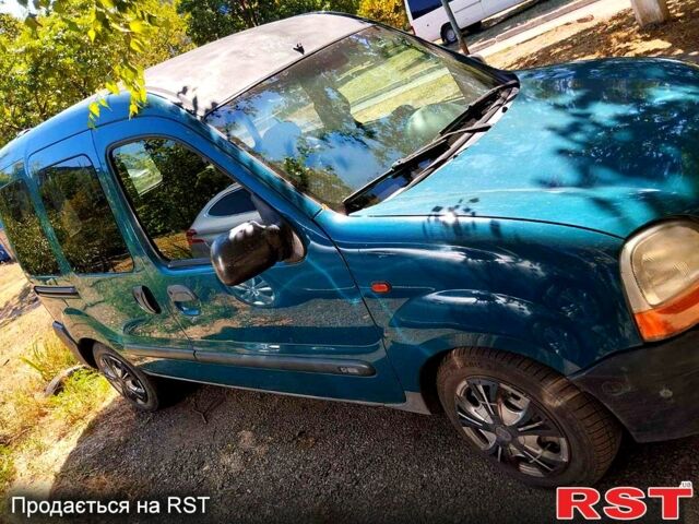 Зеленый Рено Кенгу, объемом двигателя 1.9 л и пробегом 370 тыс. км за 2800 $, фото 1 на Automoto.ua