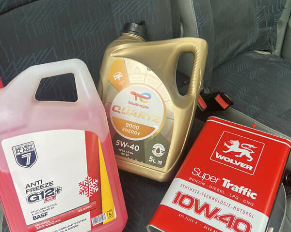 Зелений Рено Кєнгу, об'ємом двигуна 1.46 л та пробігом 220 тис. км за 3200 $, фото 40 на Automoto.ua