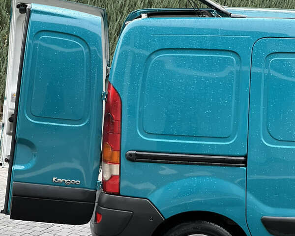 Зелений Рено Кєнгу, об'ємом двигуна 1.46 л та пробігом 220 тис. км за 3200 $, фото 7 на Automoto.ua