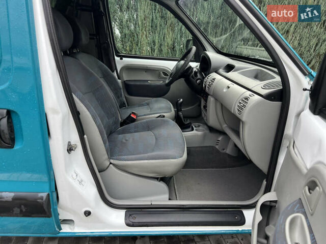 Зелений Рено Кєнгу, об'ємом двигуна 1.46 л та пробігом 220 тис. км за 3200 $, фото 13 на Automoto.ua