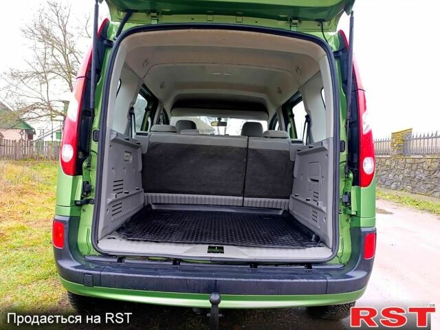 Зелений Рено Кєнгу, об'ємом двигуна 1.6 л та пробігом 224 тис. км за 6999 $, фото 7 на Automoto.ua