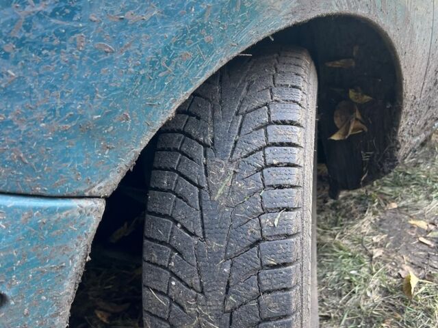 Рено Кенгу 2003 в Лозовой на Automoto.ua Зеленый Рено Кенгу, объемом двигателя 1.5 л и пробегом 300 тыс. км за 1427 $, фото 5 на Automoto.ua