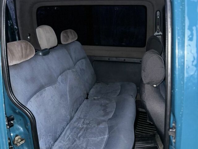 Зеленый Рено Кенгу, объемом двигателя 1.9 л и пробегом 303 тыс. км за 4750 $, фото 4 на Automoto.ua