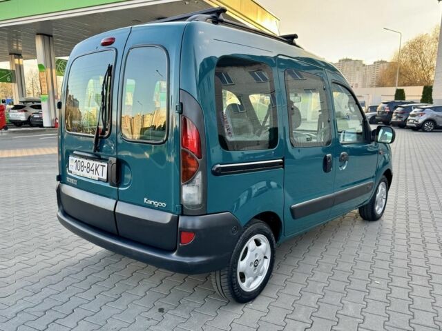 Зеленый Рено Кенгу, объемом двигателя 1.4 л и пробегом 209 тыс. км за 3600 $, фото 5 на Automoto.ua