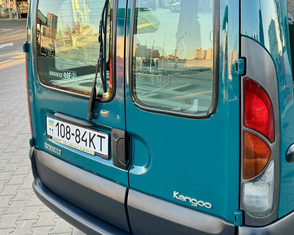 Зеленый Рено Кенгу, объемом двигателя 1.4 л и пробегом 209 тыс. км за 3600 $, фото 13 на Automoto.ua