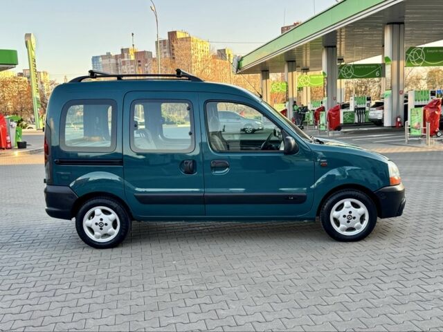 Зеленый Рено Кенгу, объемом двигателя 1.4 л и пробегом 209 тыс. км за 3600 $, фото 3 на Automoto.ua