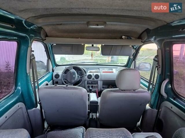 Зеленый Рено Кенгу, объемом двигателя 1.5 л и пробегом 290 тыс. км за 3600 $, фото 2 на Automoto.ua