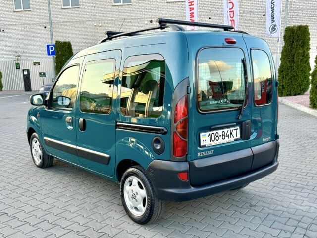 Зеленый Рено Кенгу, объемом двигателя 1.4 л и пробегом 209 тыс. км за 3600 $, фото 4 на Automoto.ua