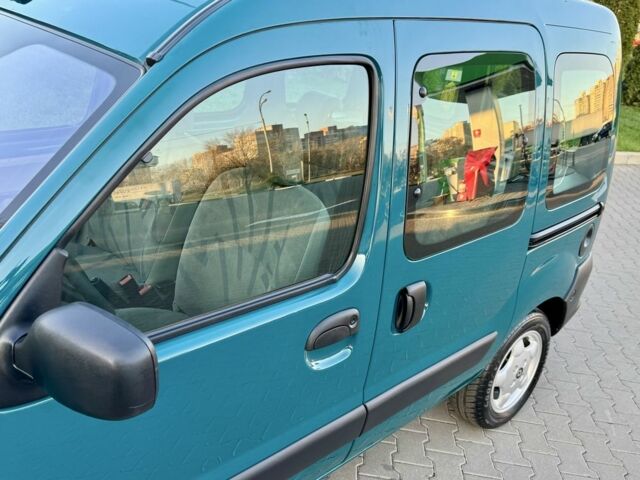 Зеленый Рено Кенгу, объемом двигателя 1.4 л и пробегом 209 тыс. км за 3600 $, фото 14 на Automoto.ua