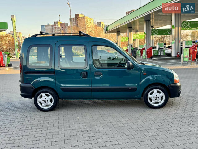 Зеленый Рено Кенгу, объемом двигателя 1.4 л и пробегом 209 тыс. км за 3600 $, фото 3 на Automoto.ua