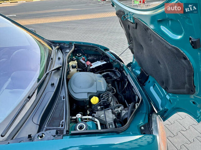 Зеленый Рено Кенгу, объемом двигателя 1.4 л и пробегом 209 тыс. км за 3600 $, фото 18 на Automoto.ua