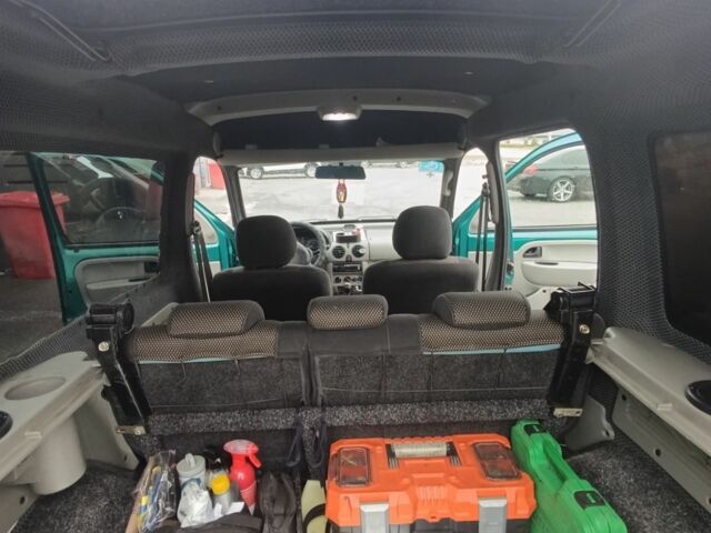 Зелений Рено Кєнгу, об'ємом двигуна 1.5 л та пробігом 256 тис. км за 4500 $, фото 7 на Automoto.ua