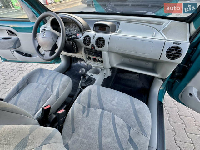 Зеленый Рено Кенгу, объемом двигателя 1.4 л и пробегом 209 тыс. км за 3600 $, фото 32 на Automoto.ua
