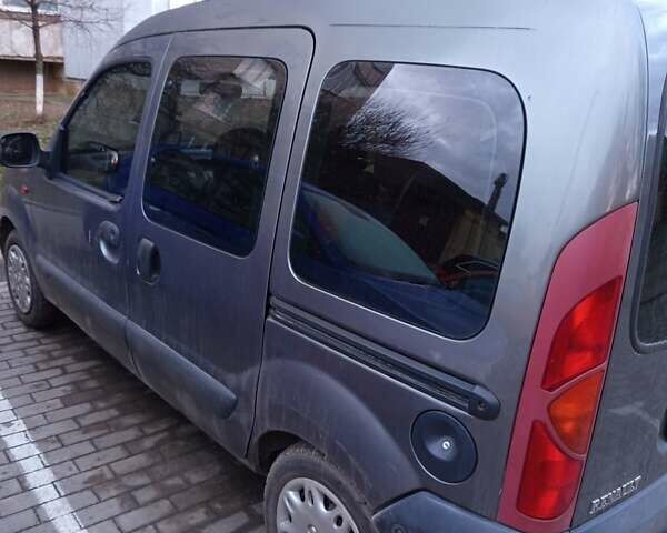 Зелений Рено Кєнгу, об'ємом двигуна 1.2 л та пробігом 270 тис. км за 3500 $, фото 2 на Automoto.ua