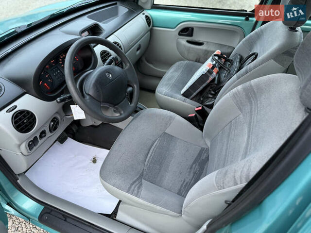 Зеленый Рено Кенгу, объемом двигателя 1.6 л и пробегом 166 тыс. км за 4999 $, фото 25 на Automoto.ua