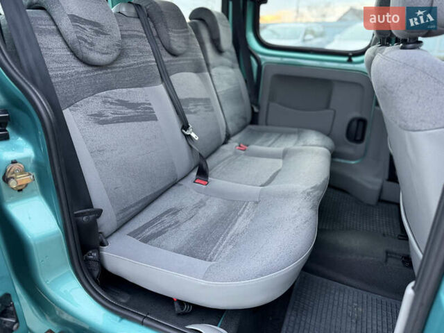 Зеленый Рено Кенгу, объемом двигателя 1.6 л и пробегом 166 тыс. км за 4999 $, фото 22 на Automoto.ua