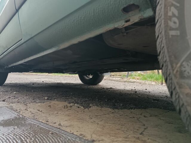 Зеленый Рено Кенгу, объемом двигателя 1.5 л и пробегом 345 тыс. км за 2000 $, фото 7 на Automoto.ua