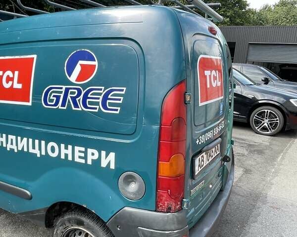 Зеленый Рено Кенгу, объемом двигателя 1.4 л и пробегом 300 тыс. км за 2500 $, фото 5 на Automoto.ua