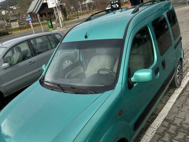 Зеленый Рено Кенгу, объемом двигателя 1.5 л и пробегом 300 тыс. км за 3800 $, фото 9 на Automoto.ua