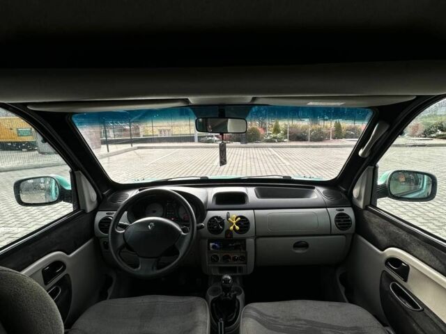 Зеленый Рено Кенгу, объемом двигателя 1.5 л и пробегом 300 тыс. км за 3800 $, фото 20 на Automoto.ua