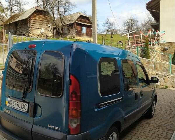 Зеленый Рено Кенгу, объемом двигателя 1.5 л и пробегом 330 тыс. км за 5500 $, фото 5 на Automoto.ua