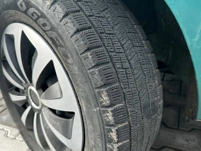 Зеленый Рено Кенгу, объемом двигателя 1.5 л и пробегом 300 тыс. км за 3800 $, фото 12 на Automoto.ua