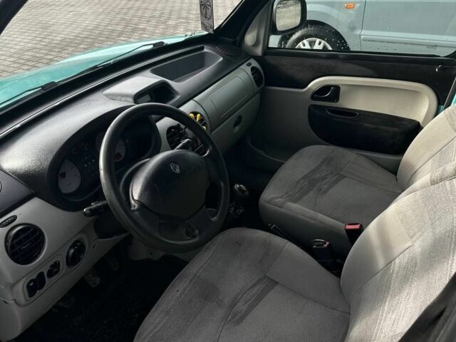 Зеленый Рено Кенгу, объемом двигателя 1.5 л и пробегом 300 тыс. км за 3800 $, фото 19 на Automoto.ua