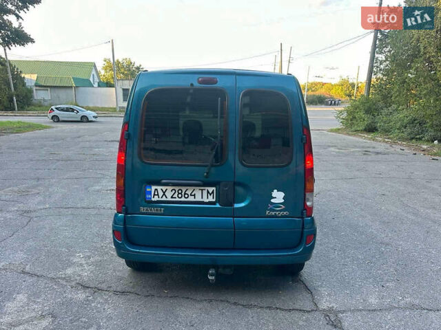 Зеленый Рено Кенгу, объемом двигателя 1.5 л и пробегом 167 тыс. км за 5500 $, фото 4 на Automoto.ua