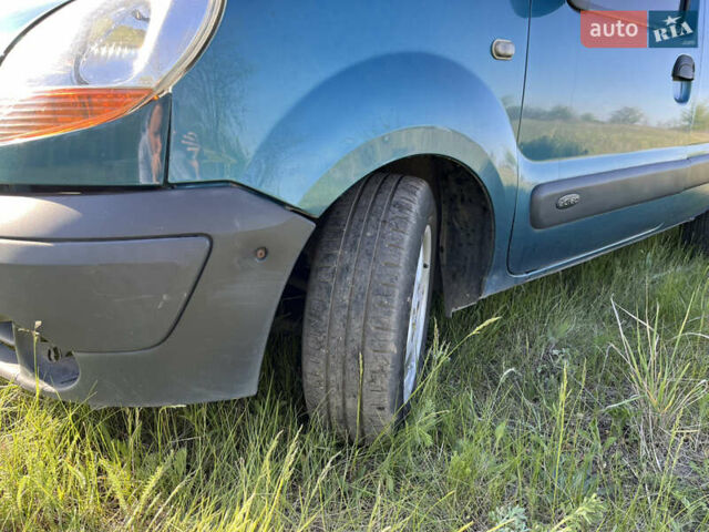 Зеленый Рено Кенгу, объемом двигателя 1.5 л и пробегом 371 тыс. км за 1700 $, фото 12 на Automoto.ua