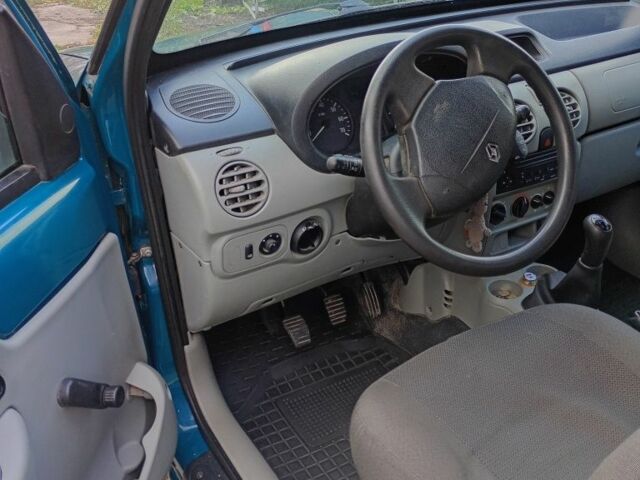 Зеленый Рено Кенгу, объемом двигателя 0 л и пробегом 244 тыс. км за 5300 $, фото 11 на Automoto.ua