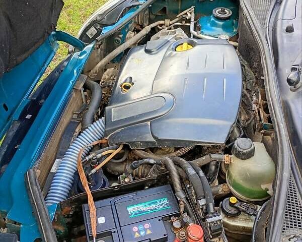 Зеленый Рено Кенгу, объемом двигателя 1.46 л и пробегом 244 тыс. км за 5300 $, фото 7 на Automoto.ua