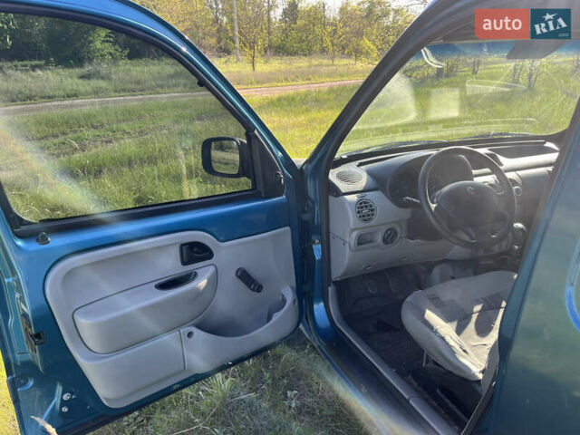 Зеленый Рено Кенгу, объемом двигателя 1.5 л и пробегом 371 тыс. км за 1700 $, фото 6 на Automoto.ua