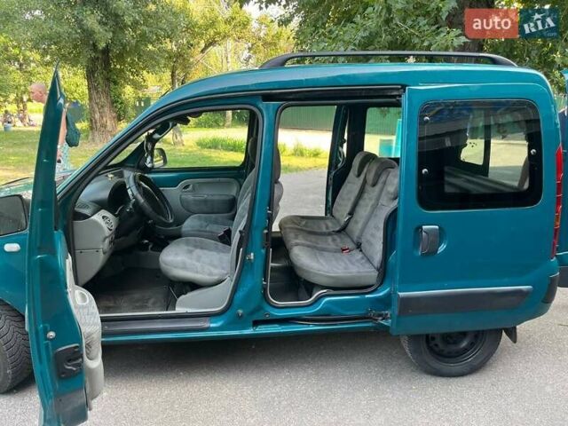 Зеленый Рено Кенгу, объемом двигателя 1.4 л и пробегом 398 тыс. км за 2500 $, фото 11 на Automoto.ua