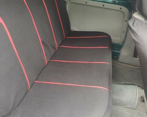 Зеленый Рено Кенгу, объемом двигателя 1.4 л и пробегом 274 тыс. км за 3750 $, фото 3 на Automoto.ua