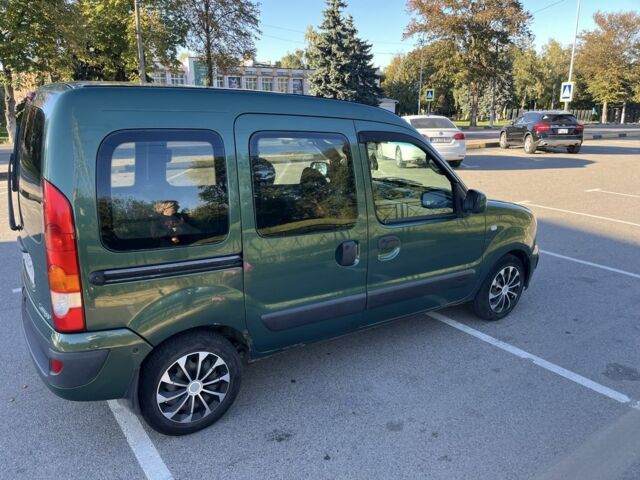 Зеленый Рено Кенгу, объемом двигателя 1.4 л и пробегом 400 тыс. км за 3800 $, фото 2 на Automoto.ua