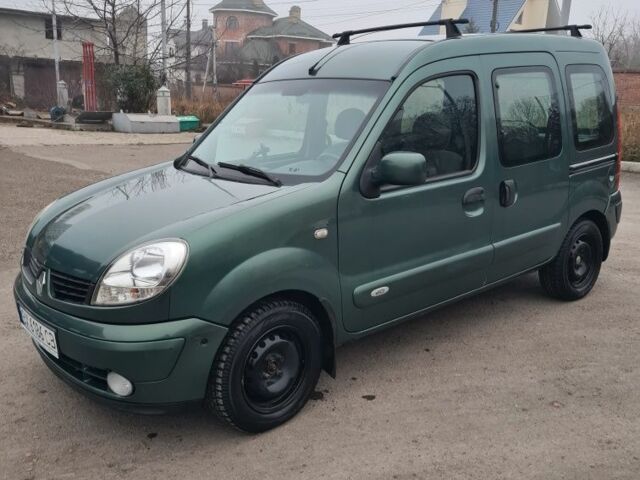 Зелений Рено Кєнгу, об'ємом двигуна 1.5 л та пробігом 251 тис. км за 5200 $, фото 2 на Automoto.ua