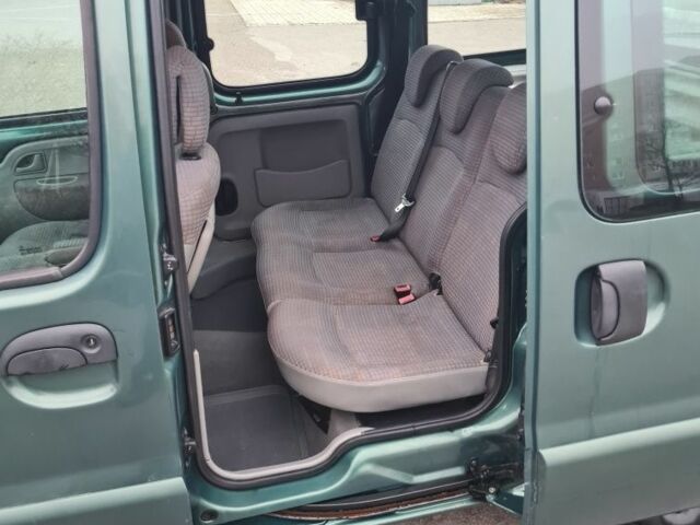 Зелений Рено Кєнгу, об'ємом двигуна 1.5 л та пробігом 251 тис. км за 5200 $, фото 8 на Automoto.ua