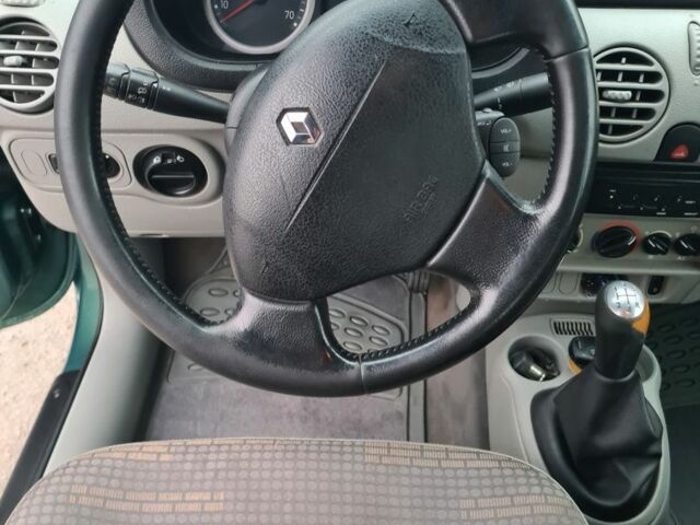 Зелений Рено Кєнгу, об'ємом двигуна 1.5 л та пробігом 251 тис. км за 5200 $, фото 14 на Automoto.ua