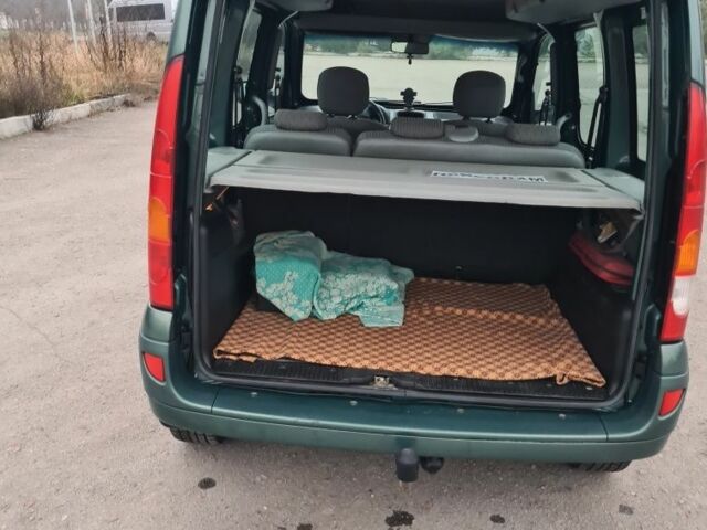 Зелений Рено Кєнгу, об'ємом двигуна 1.5 л та пробігом 251 тис. км за 5200 $, фото 6 на Automoto.ua