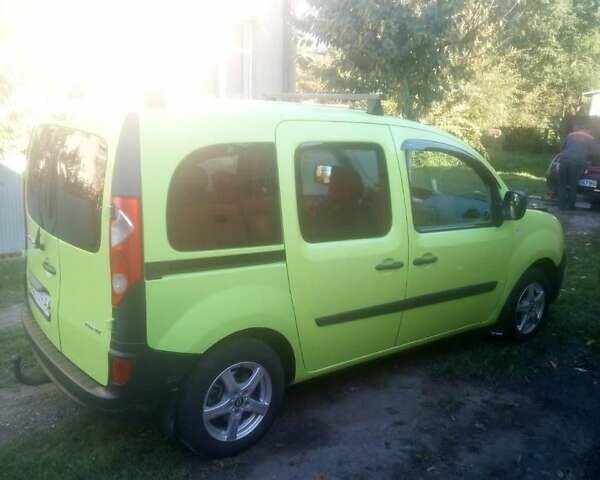 Зеленый Рено Кенгу, объемом двигателя 1.46 л и пробегом 253 тыс. км за 5300 $, фото 4 на Automoto.ua