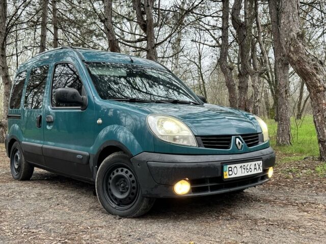 Зеленый Рено Кенгу, объемом двигателя 1.5 л и пробегом 459 тыс. км за 2999 $, фото 3 на Automoto.ua