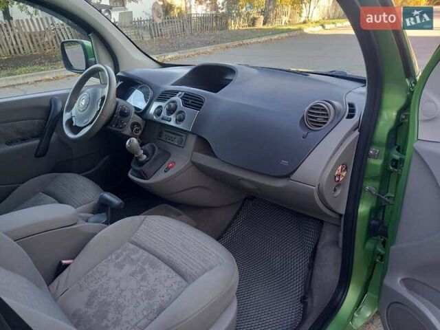 Зелений Рено Кєнгу, об'ємом двигуна 1.5 л та пробігом 226 тис. км за 7850 $, фото 17 на Automoto.ua