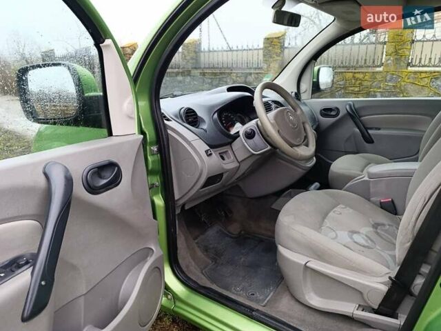Зелений Рено Кєнгу, об'ємом двигуна 1.6 л та пробігом 223 тис. км за 6999 $, фото 9 на Automoto.ua