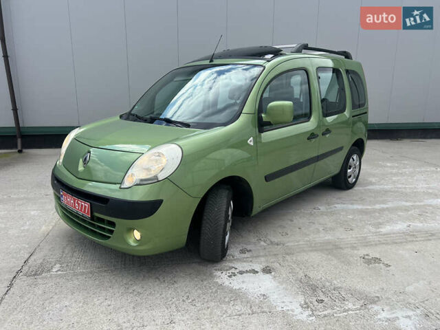 Зеленый Рено Кенгу, объемом двигателя 1.6 л и пробегом 196 тыс. км за 7499 $, фото 7 на Automoto.ua