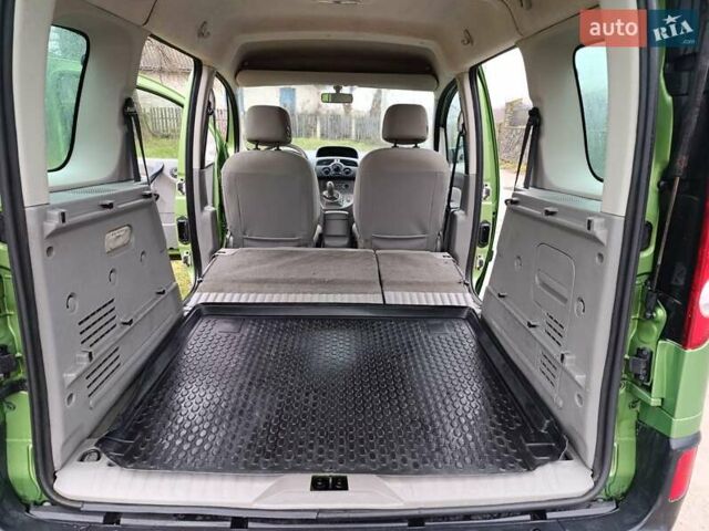 Зелений Рено Кєнгу, об'ємом двигуна 1.6 л та пробігом 223 тис. км за 6999 $, фото 4 на Automoto.ua