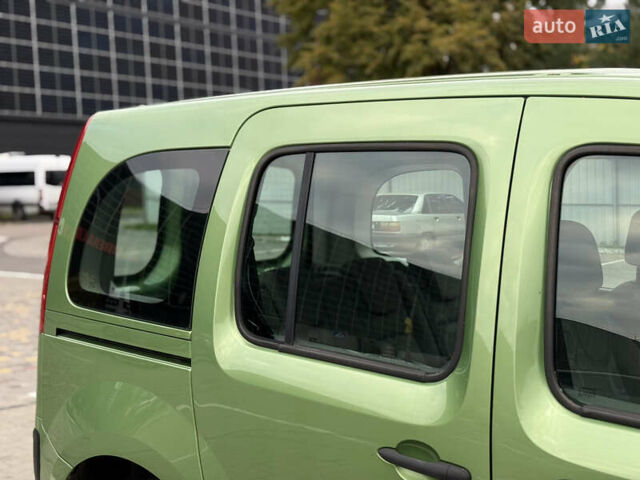Зеленый Рено Кенгу, объемом двигателя 1.5 л и пробегом 220 тыс. км за 7600 $, фото 9 на Automoto.ua